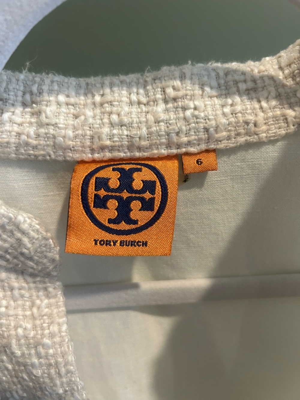 Tory Burch Cream Textured Jacket with Iconic Orange Logo Tag - Picture 5 of 5